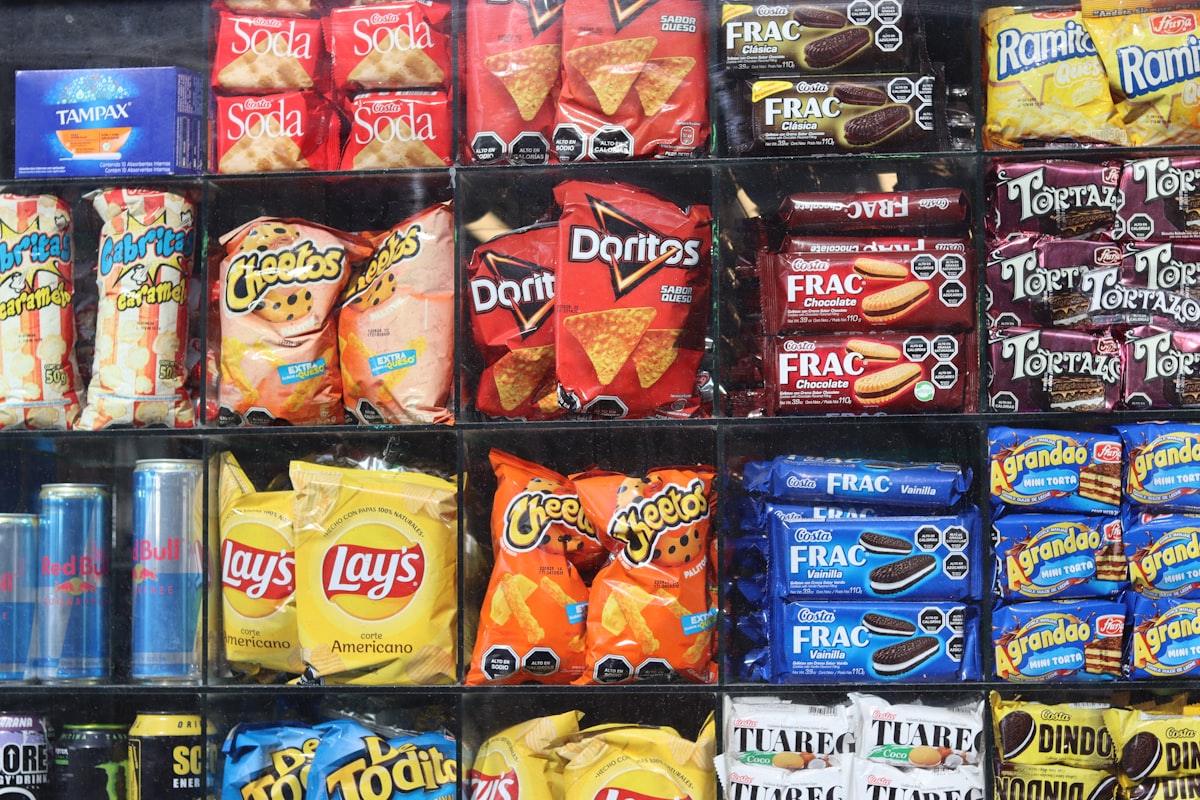 Preservatives and additives in processed foods